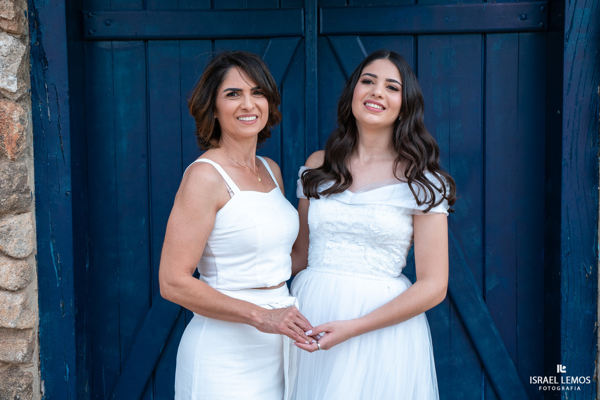 Fotografia de debutante de 15 anos em Para de minas fotos pelo fotografo paraminense Israel Lemos 