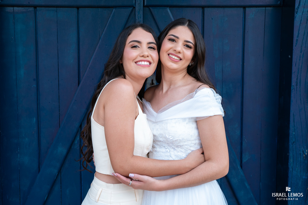 Fotografia de debutante de 15 anos em Para de minas fotos pelo fotografo paraminense Israel Lemos 