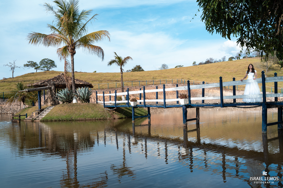 Fotografia de debutante de 15 anos em Para de minas fotos pelo fotografo paraminense Israel Lemos 