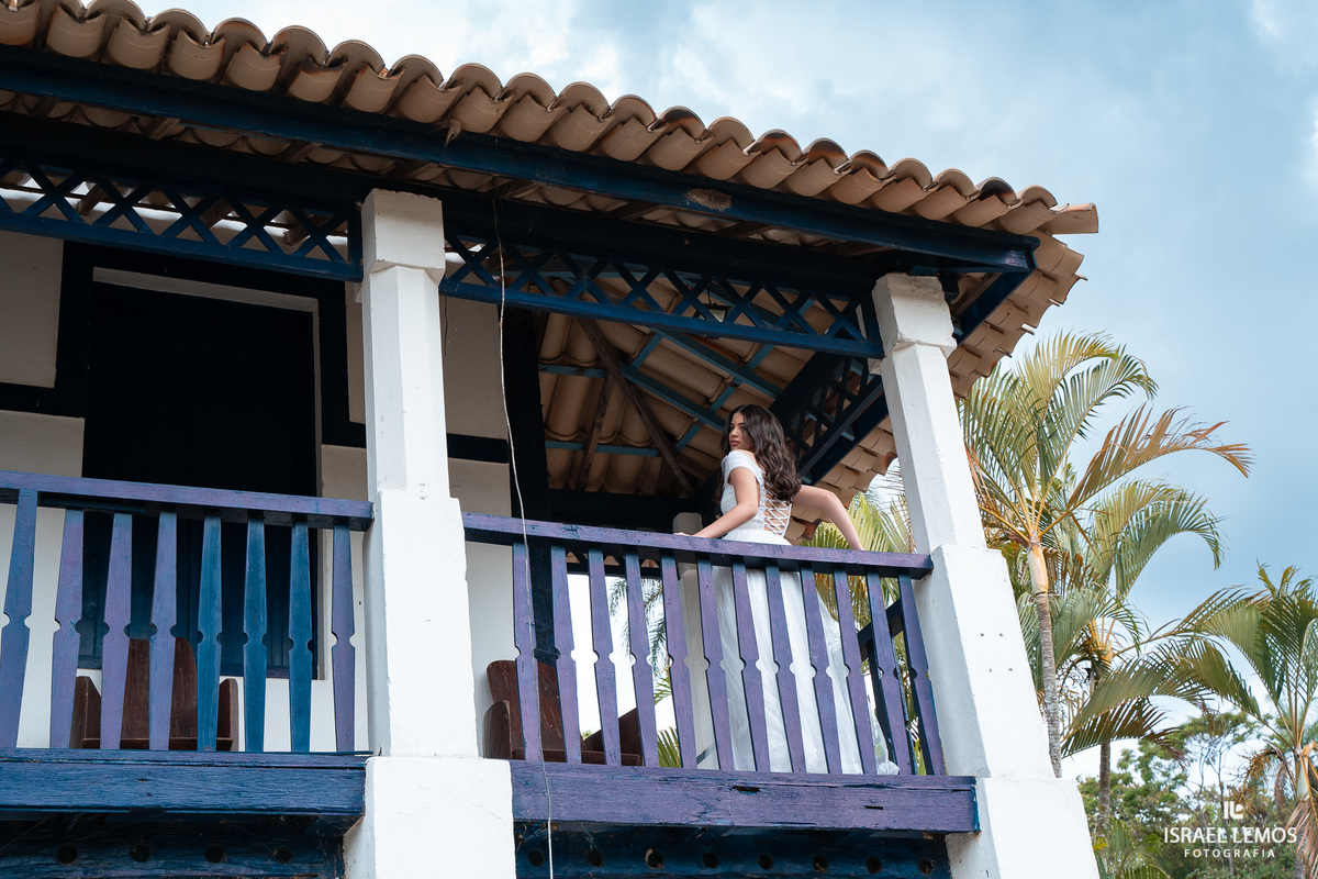 Fotografia de debutante de 15 anos em Para de minas fotos pelo fotografo paraminense Israel Lemos 