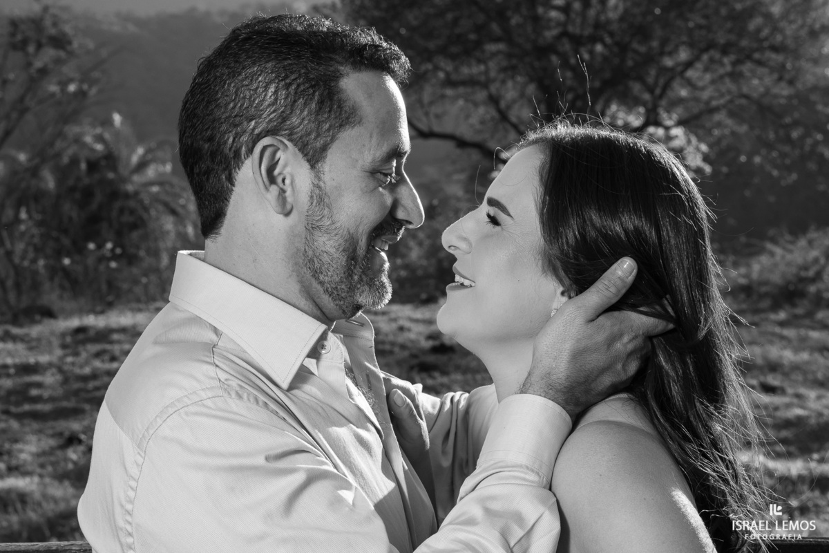 Fotografo de casamento na cidade de Pará de Minas mg pega indo por do sol aqui na nossa para de minas