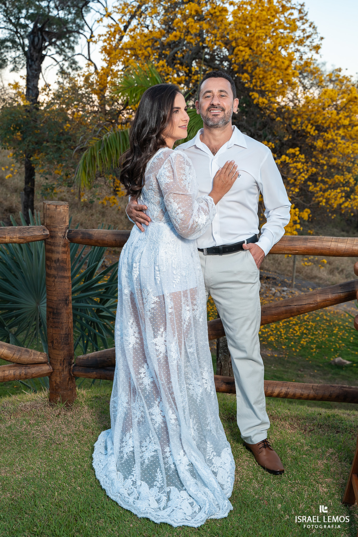 Fotografo de casamento na cidade de Pará de Minas mg pega indo por do sol aqui na nossa para de minas