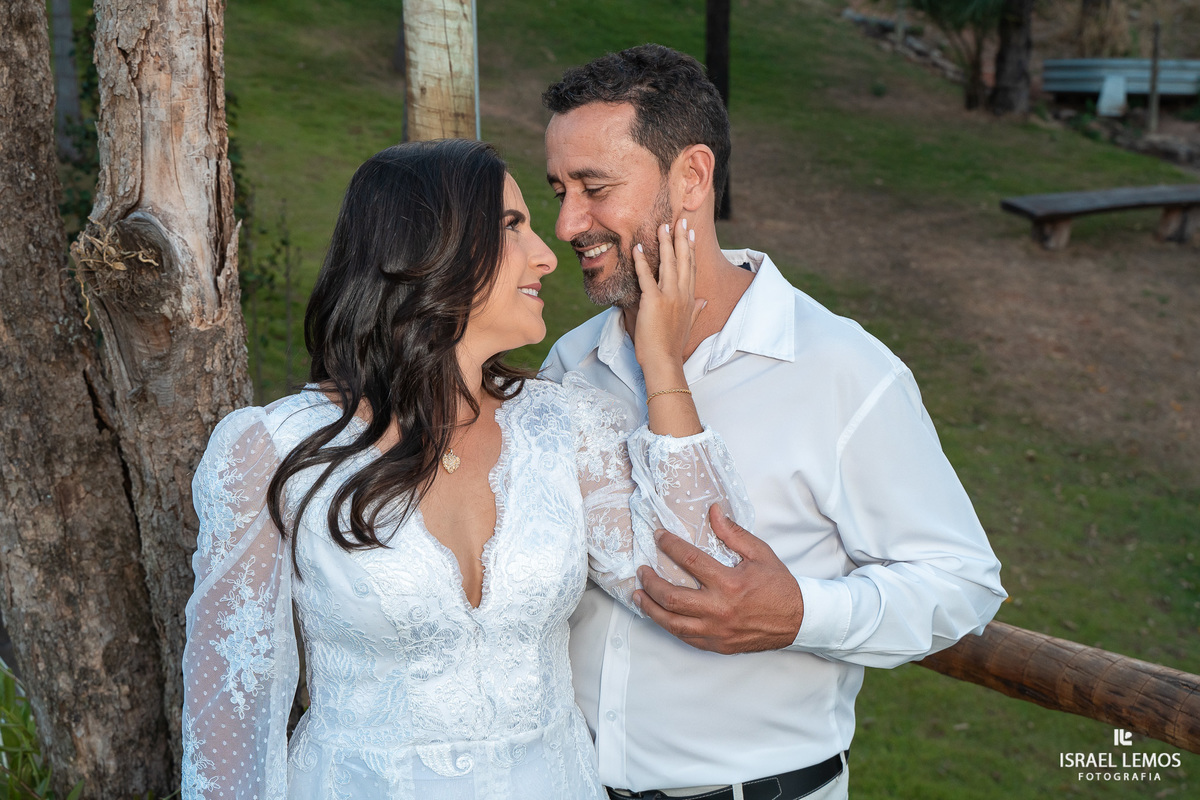 Fotografo de casamento na cidade de Pará de Minas mg pega indo por do sol aqui na nossa para de minas