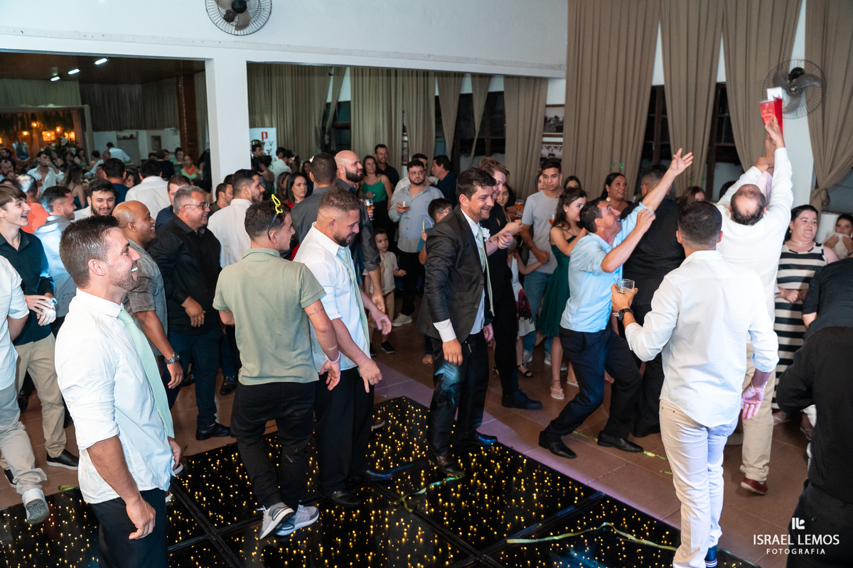 Recepção festa de casamento no espaço restaurante varandão na cidade pitanguiRecepção festa de casamento no espaço restaurante varandão na cidade pitangui