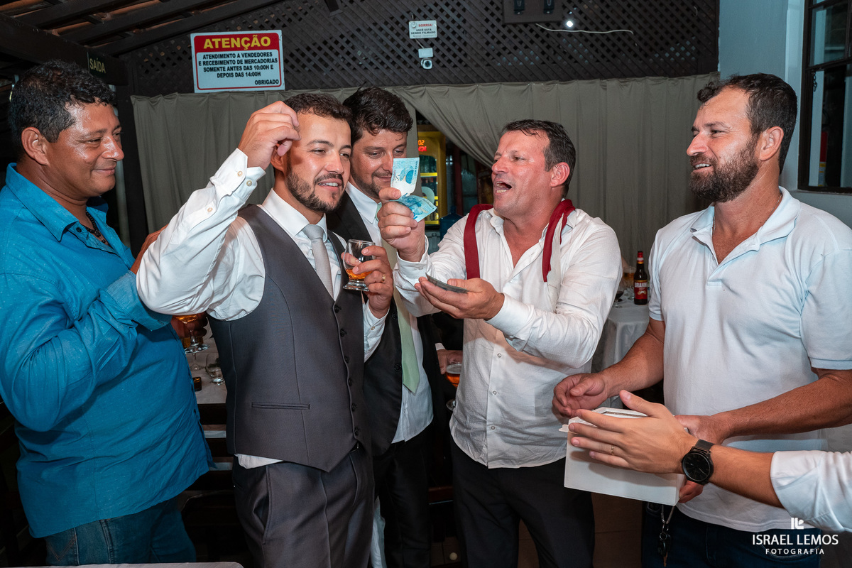 vRecepção festa de casamento no espaço restaurante varandão na cidade pitangui