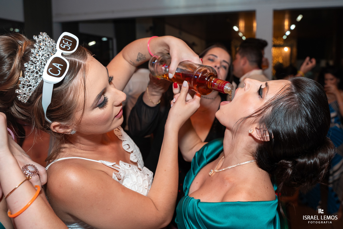 Fotografia de casamento na cidade de pitangui com o melhor fotografo da região Israel Lemos fotografo 