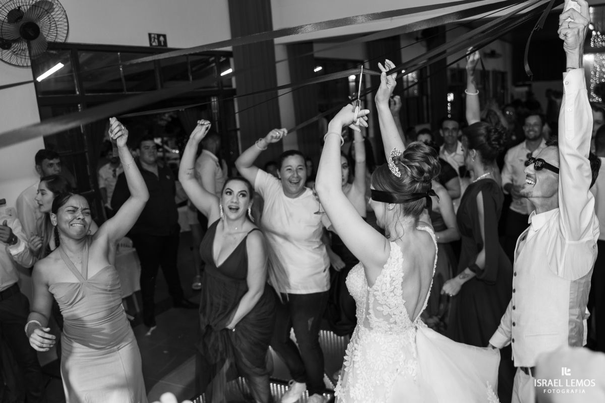 Fotografia de casamento na cidade de pitangui com o melhor fotografo da regiãFotografia de casamento na cidade de pitangui com o melhor fotografo da região Israel Lemos fotografo o Israel Lemos fotografo 