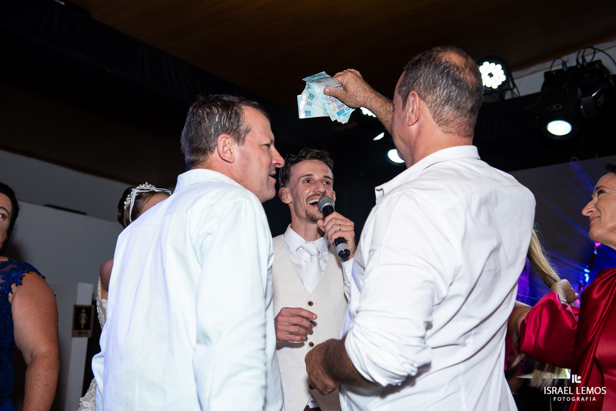 Fotografia de casamento na cidade de pitangui com o melhor fotografo da região Israel Lemos fotografo Fotografia de casamento na cidade de pitangui com o melhor fotografo da região Israel Lemos fotografo 