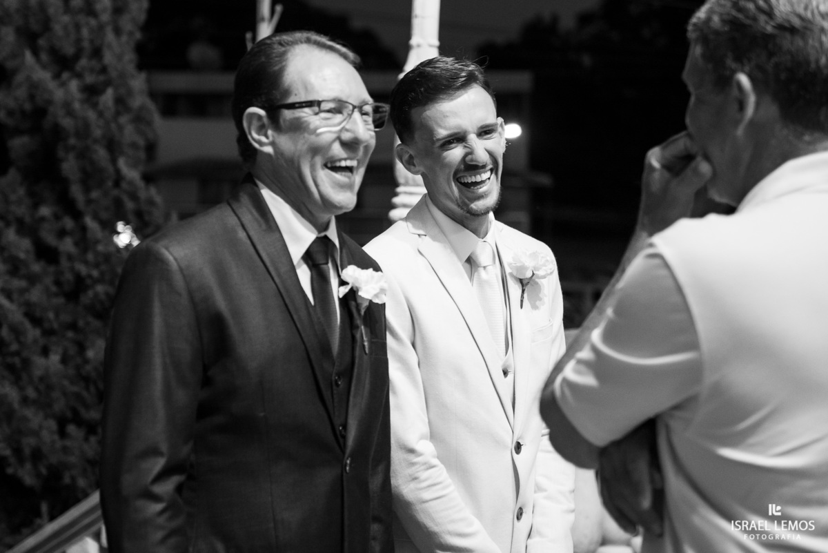 Fotografia de casamento na cidade de pitangui com o melhor fotografo da região Israel Lemos fotografo 