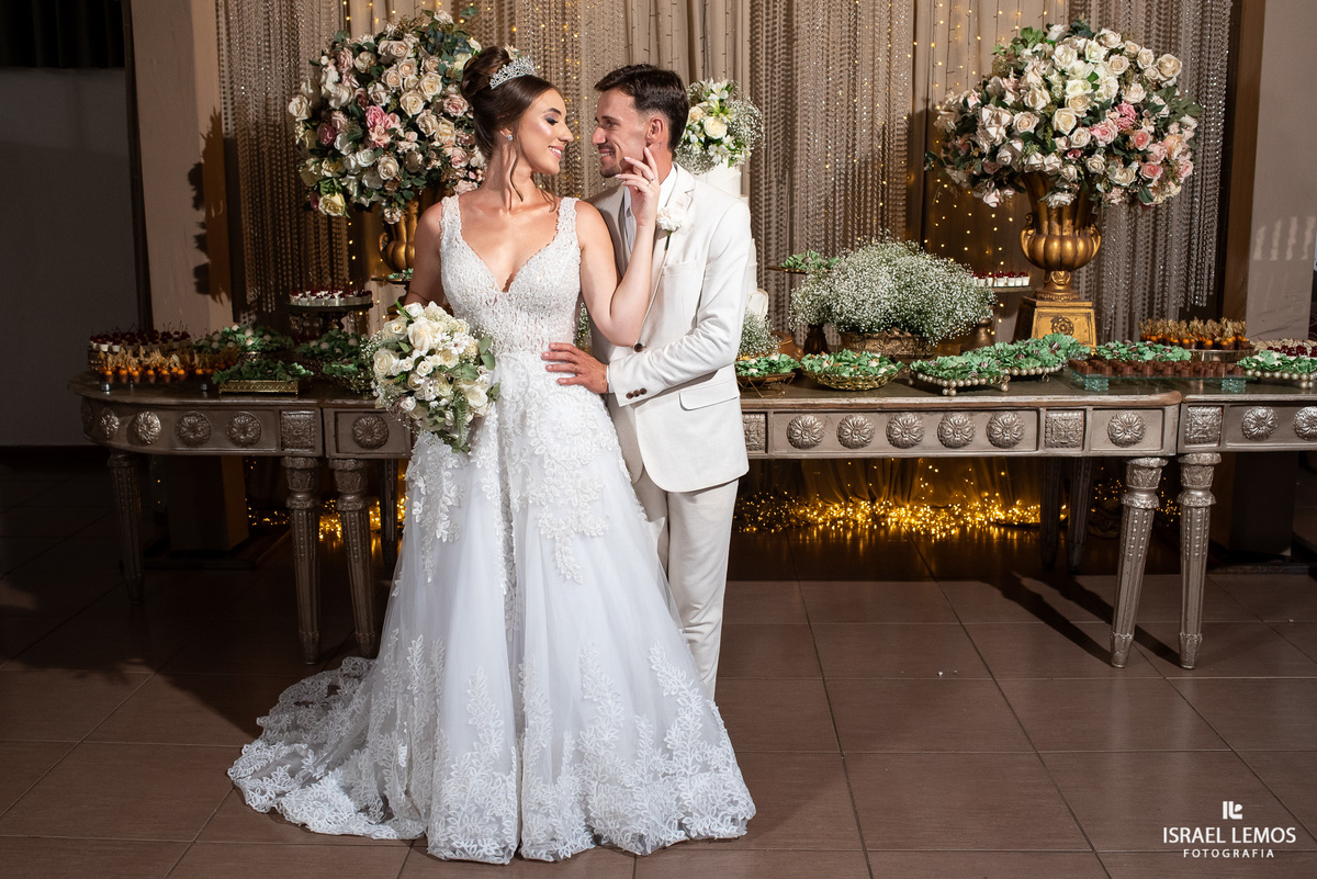 que foto linda no casamento do varando Pitangui 