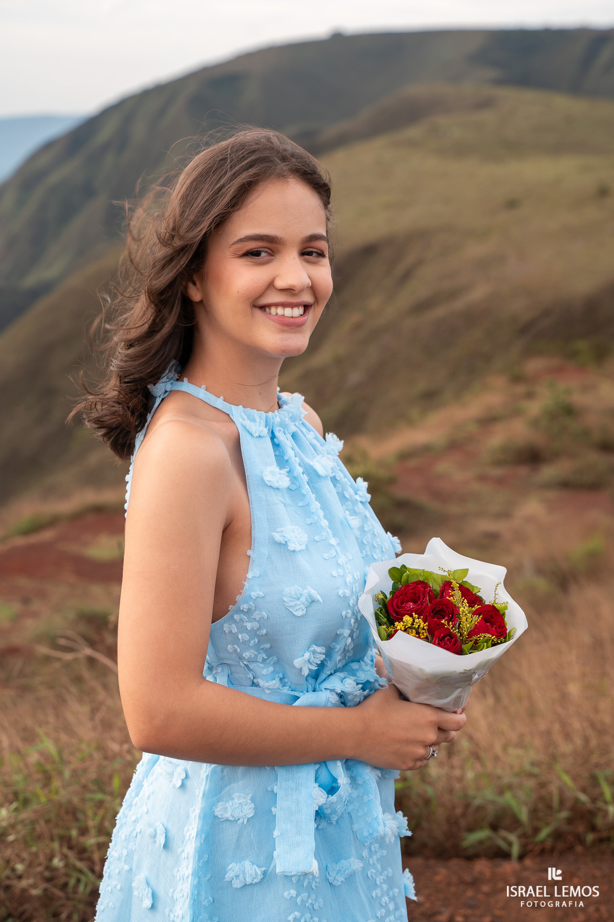 Pedido de casamento no topo do mundo do casal de Para de Minas
Andressa e Giovanny que pedido lindo no topo do mundo fotografias pelo fotografo de casamento Israel Lemos  
