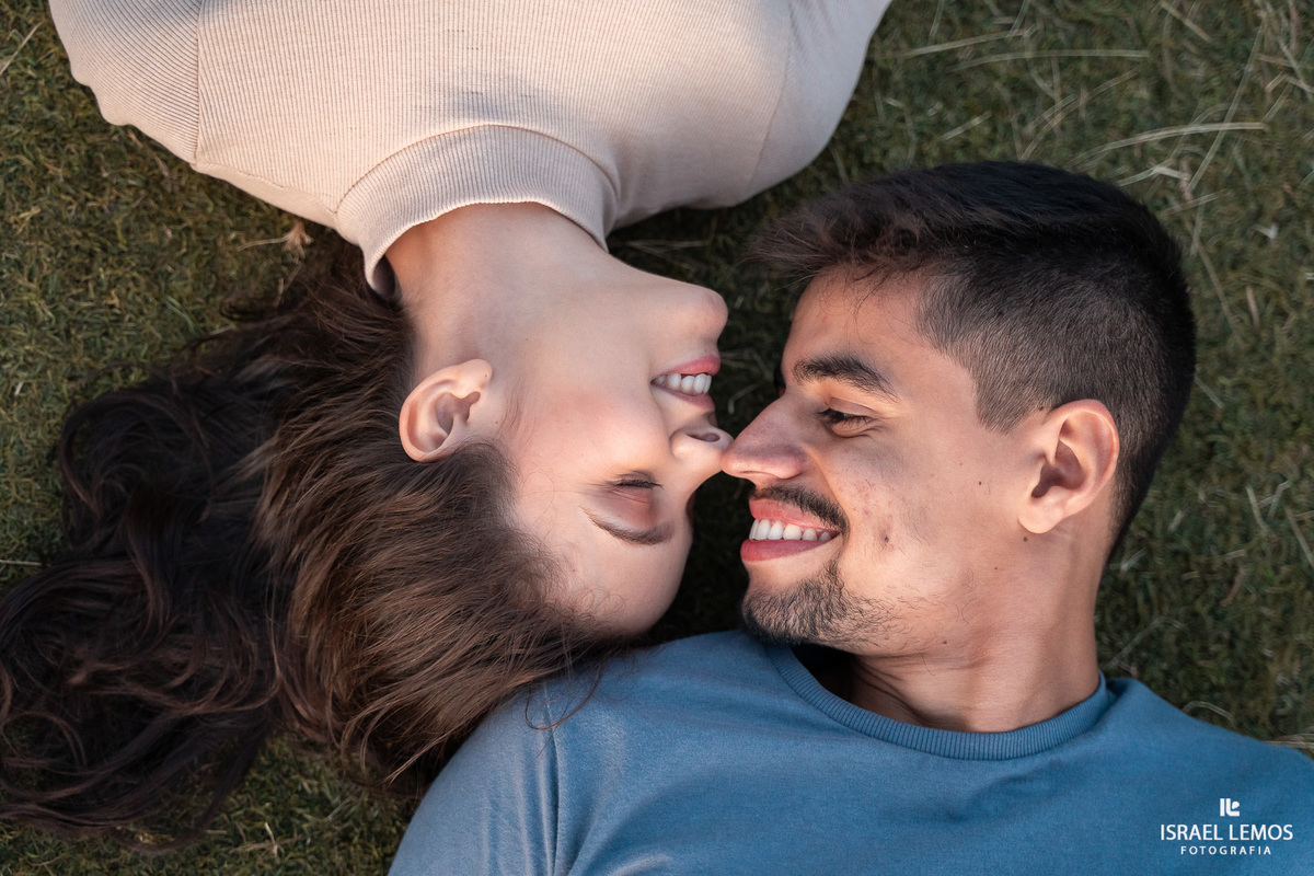 Pedido de casamento no topo do mundo do casal de Para de Minas
Andressa e Giovanny que pedido lindo no topo do mundo fotografias pelo fotografo de casamento Israel Lemos  