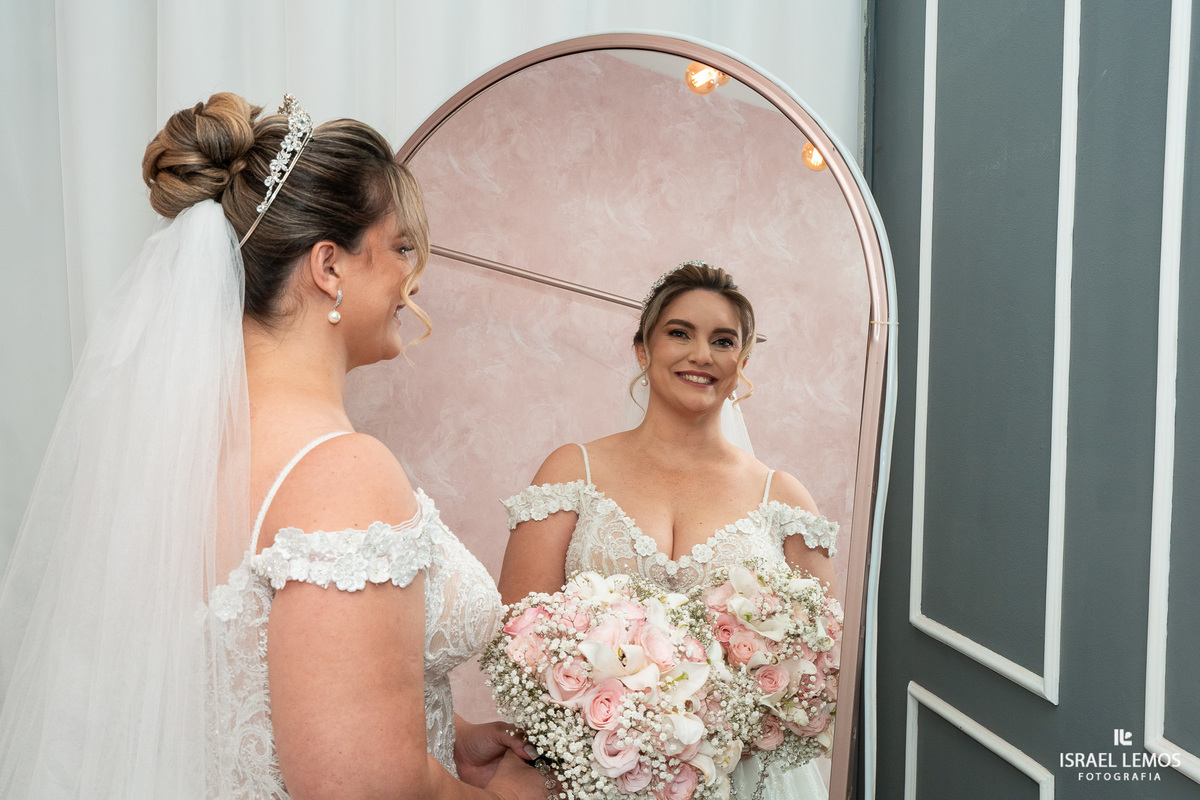 Maquigem ede noiva na cidade de Abaete fotografia de casamento pelo fotografo Israel Lemos AbaeteMaquigem ede noiva na cidade de Abaete fotografia de casamento pelo fotografo Israel Lemos Abaete