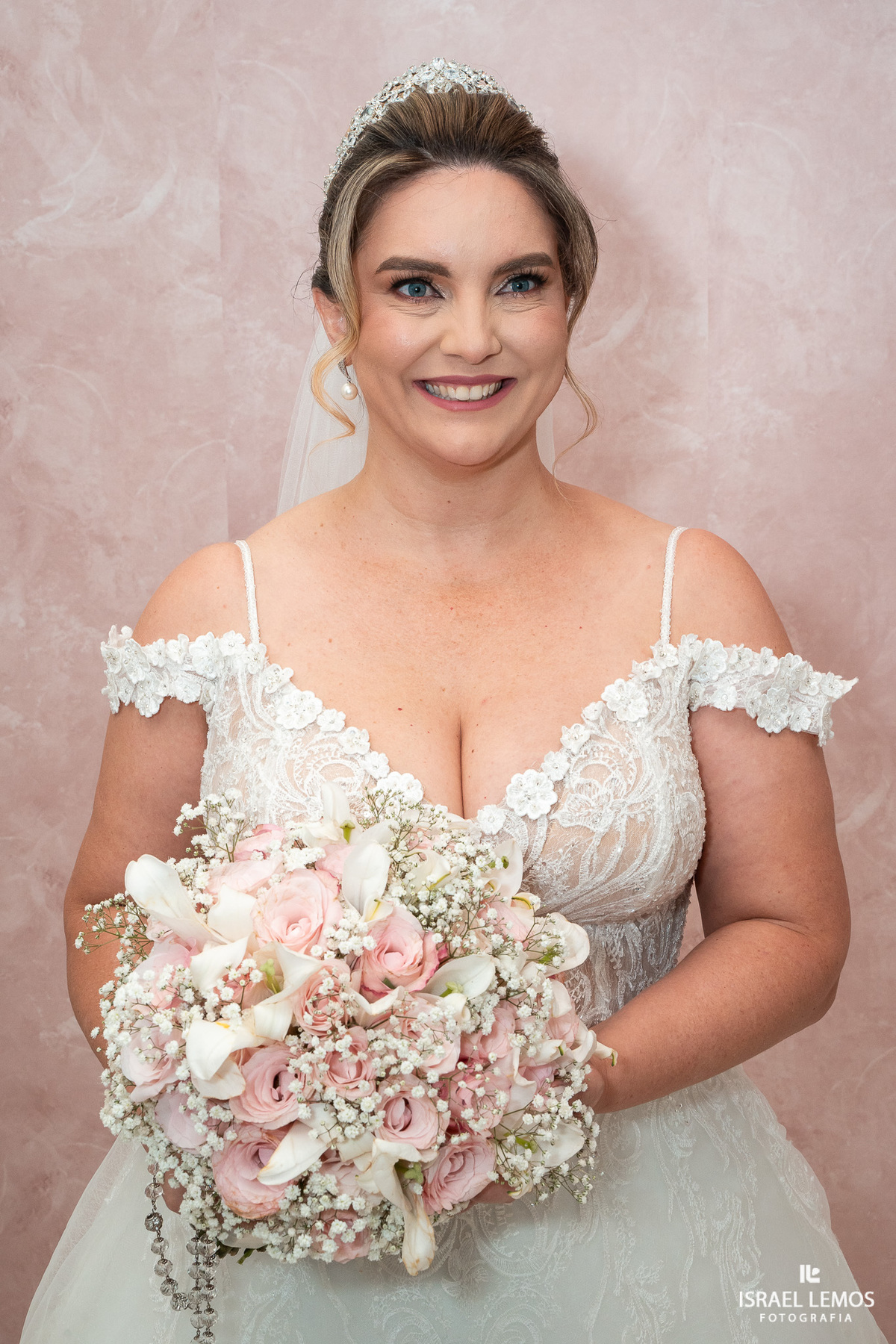 Maquigem ede noiva na cidade de Abaete fotografia de casamento pelo fotografo Israel Lemos AbaeteMaquigem ede noiva na cidade de Abaete fotografia de casamento pelo fotografo Israel Lemos Abaete