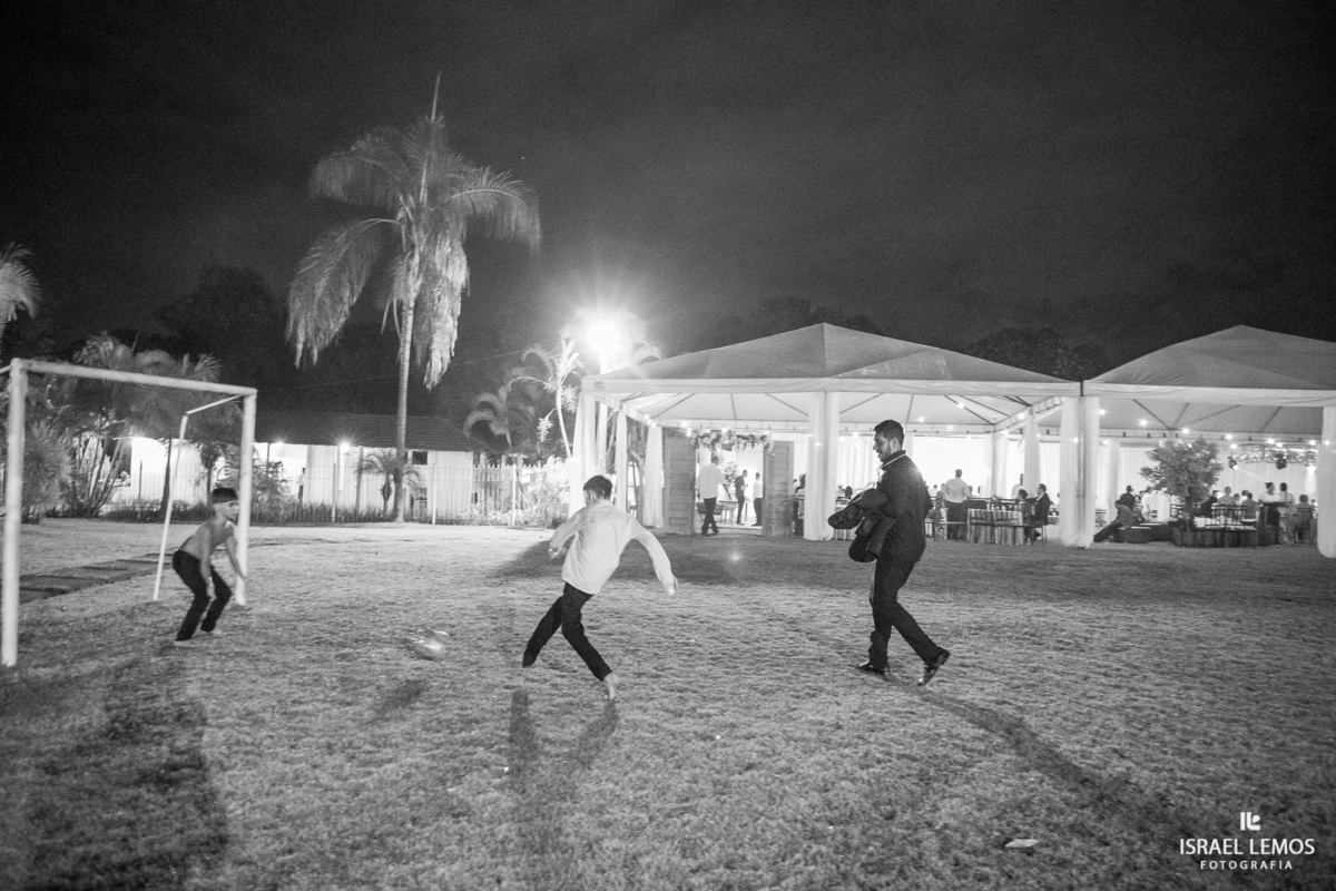recepção de casamento na mansão do aeroporto em abaete do casal marcelo e Gisele fotografia lindas por Israel Lemos fotografo abaete