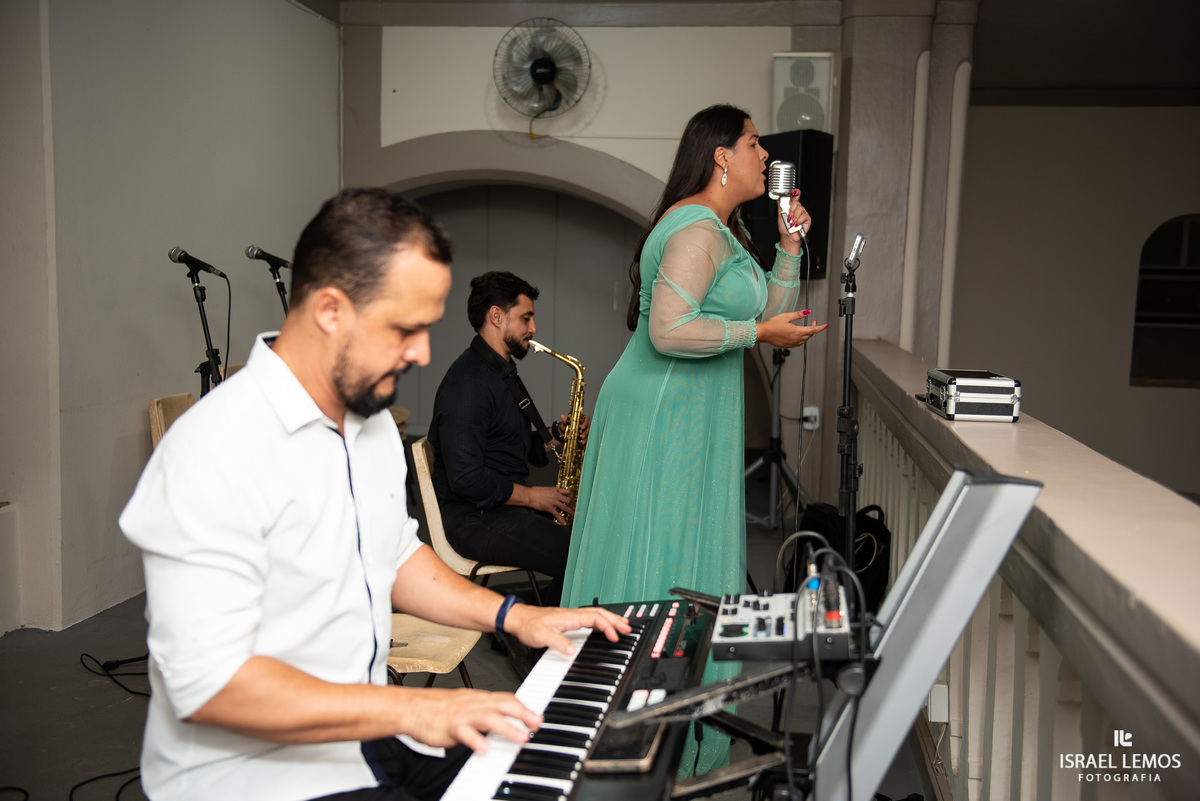 Casamento na igreja Nossa senhora do Patrocinio em abaete do casal marcelo e Gisele fotografia lindas por Israel Lemos fotografo abaete