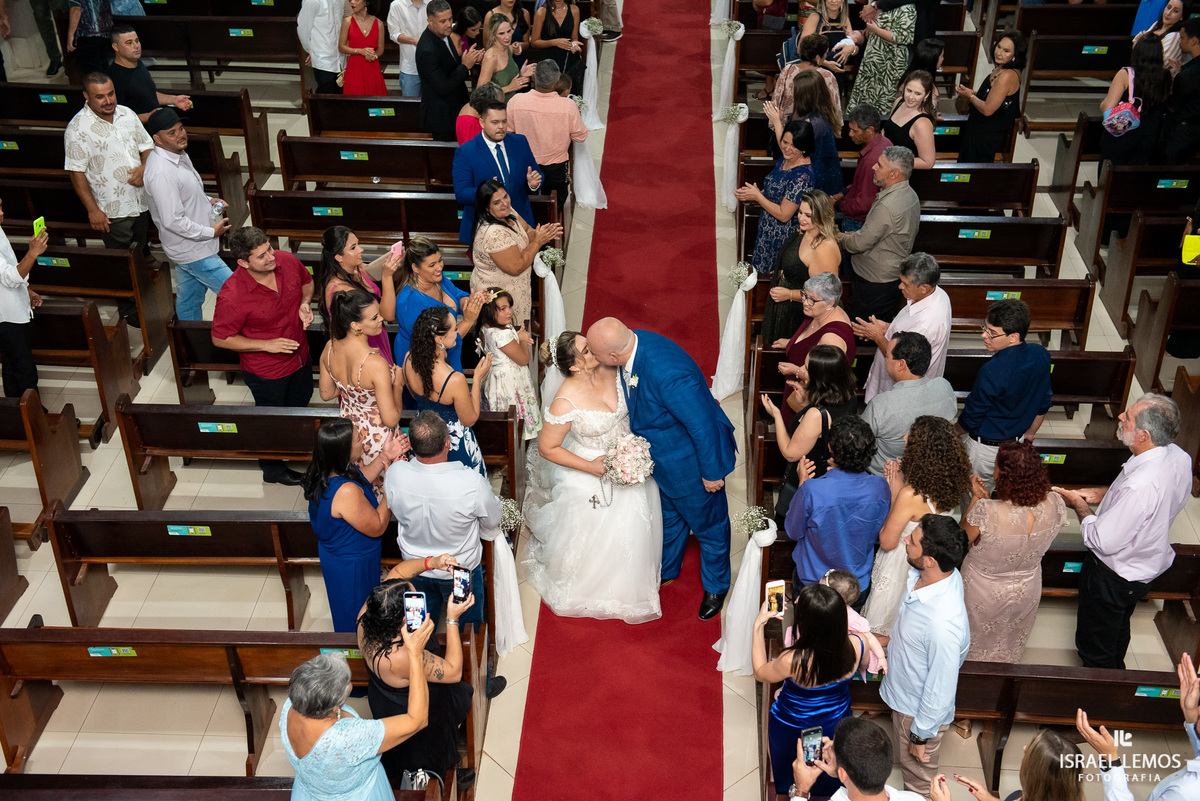 Casamento na igreja Nossa senhora do Patrocinio em abaete do casal marcelo e Gisele fotografia lindas por Israel Lemos fotografo abaete