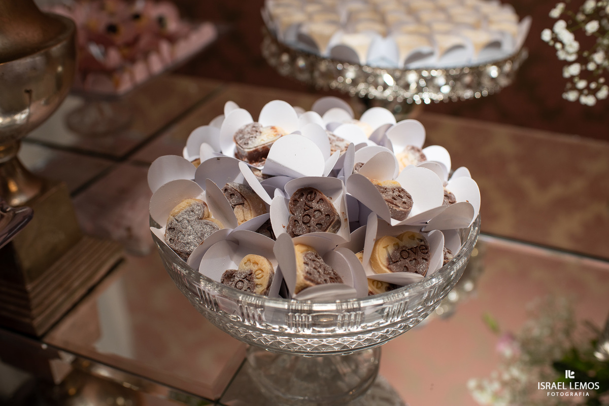 recepção de casamento na mansão do aeroporto em abaete do casal marcelo e Gisele fotografia lindas por Israel Lemos fotografo abaete
