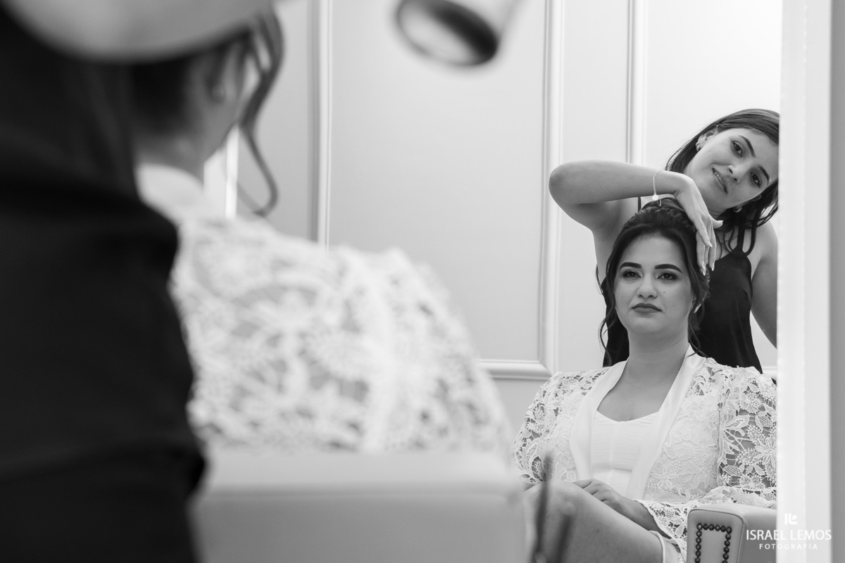 Fotografia de casamento em para de minas com produção de Noiva na Leticia mas e cabelo de paloma 