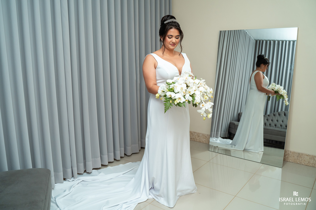 Fotografia de casamento em para de minas com produção de Noiva na Leticia mas e cabelo de paloma 