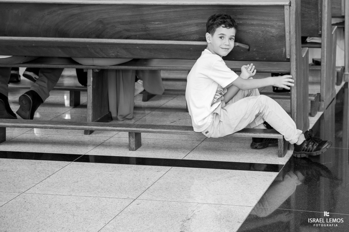 Casamento na igreja de São Pedro em para de minas com fotos lindas  do fotografo Isabel lemos o melhor fotografo da cidade de Para de minas 