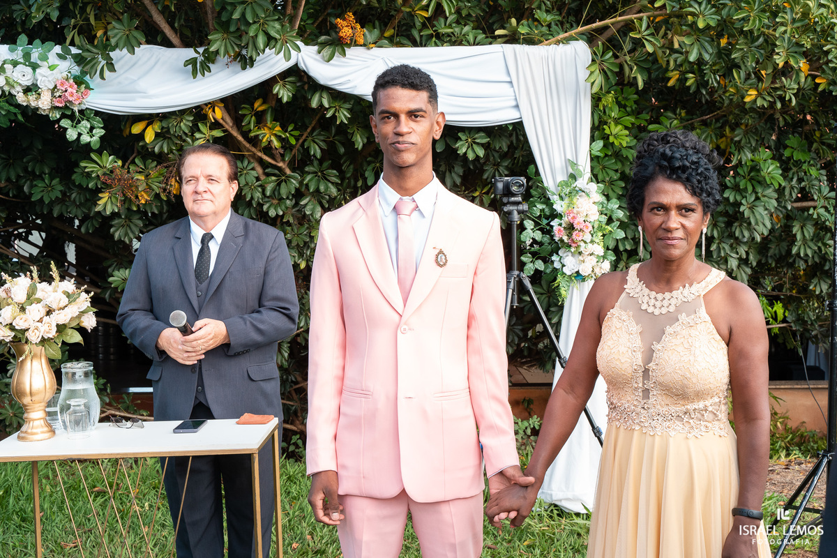 Fotografo de casamento Israel Lemos fotografo em São Paulo faz lindas fotos do casamento em SP em biberão preto