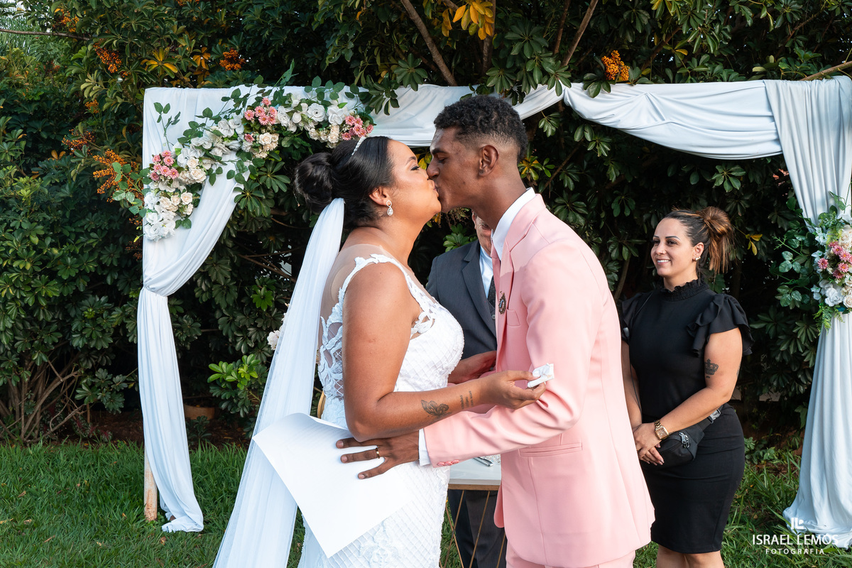 Fotografo em ribeirão preto faz lindas fotos no casamento no espaco de festas ribeirão preto so com Israel Lemos fotografia