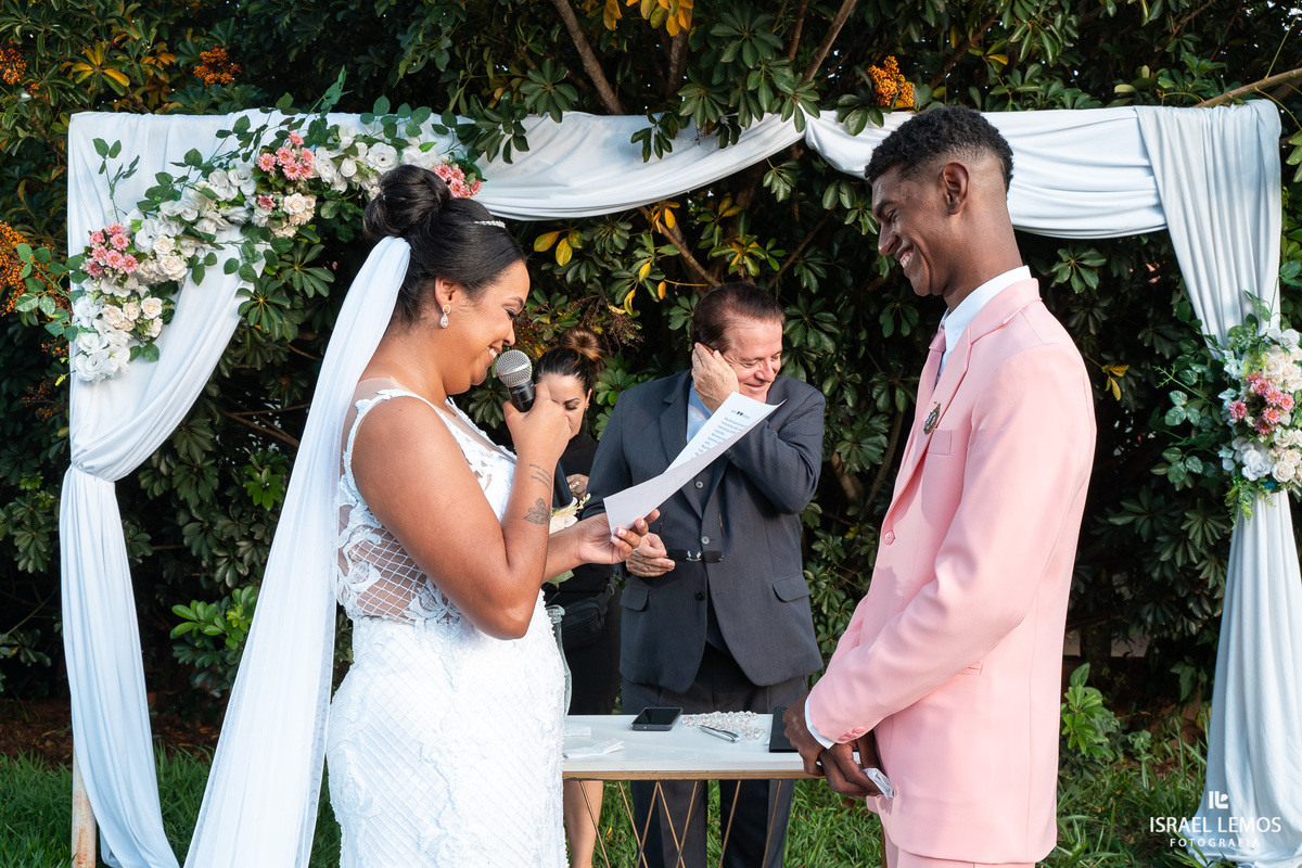 Fotografo em ribeirão preto faz lindas fotos no casamento no espaco de festas ribeirão preto so com Israel Lemos fotografia