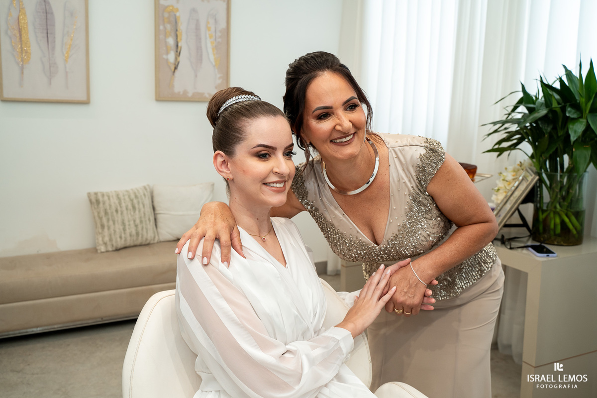maquiagem de noiva em para de minas com fotos de casamento Israel Lemos fotografo para de minas