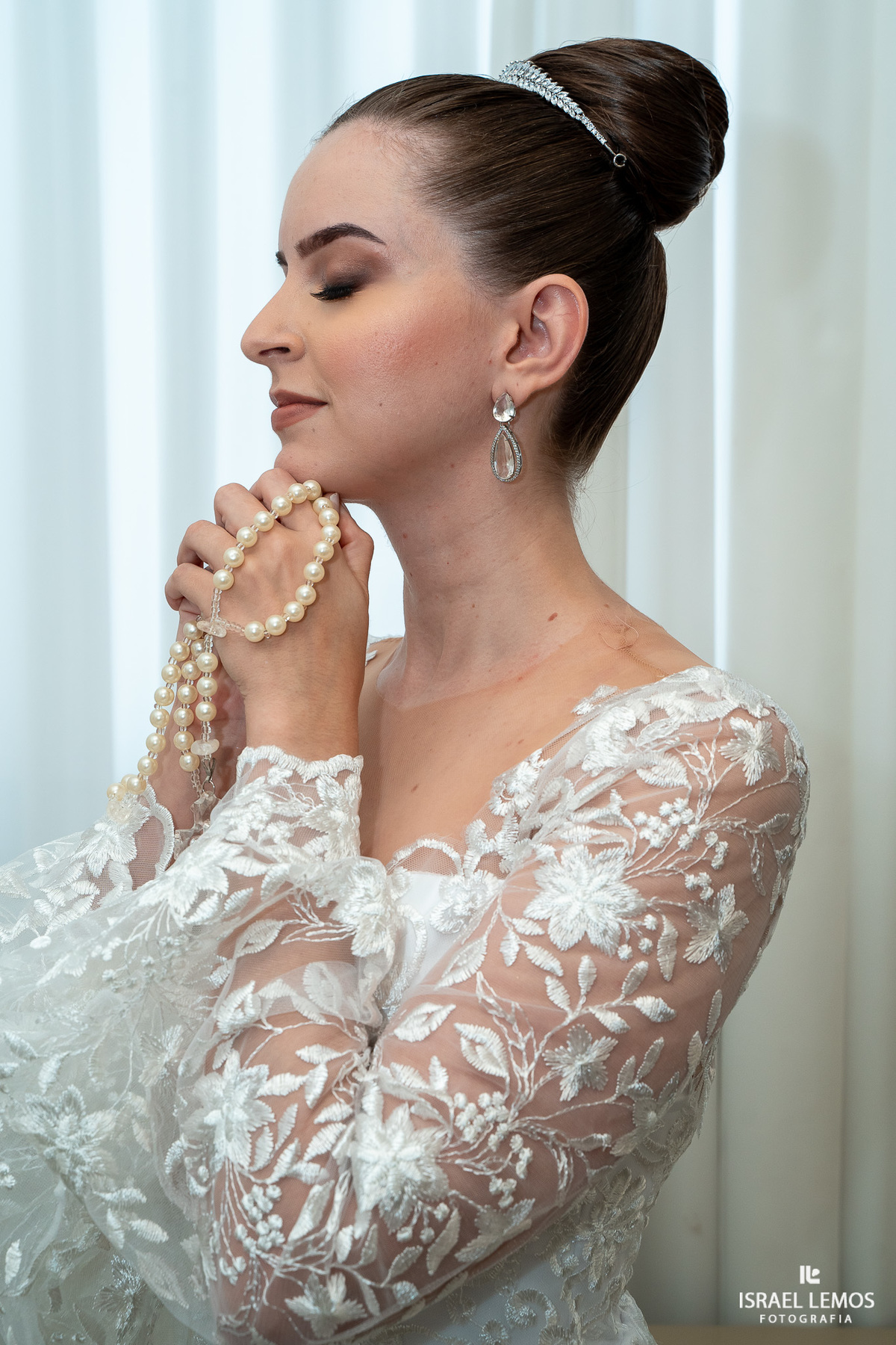 maquiagem de noiva em para de minas com fotos de casamento Israel Lemos fotografo para de minas