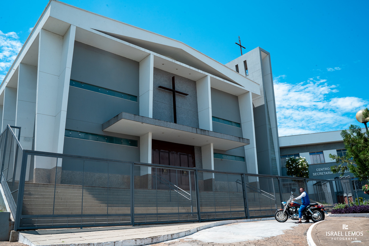 Casamento na igreja São Francisco em para de minas fotografo Israel Lemos 