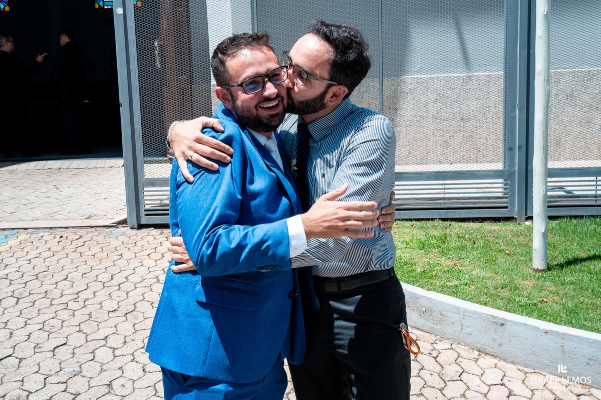 Casamento na igreja São Francisco em para de minas fotografo Israel Lemos 