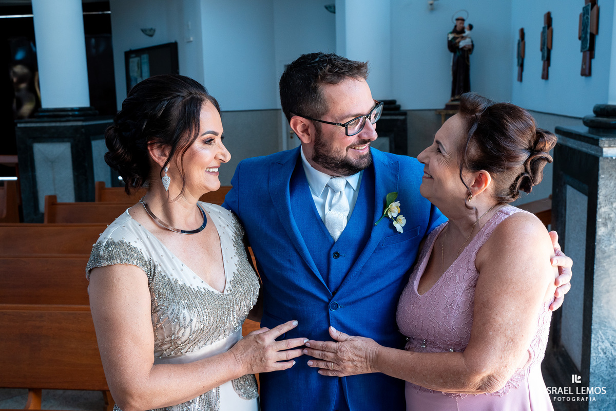 Casamento na igreja São Francisco em para de minas fotografo Israel Lemos 