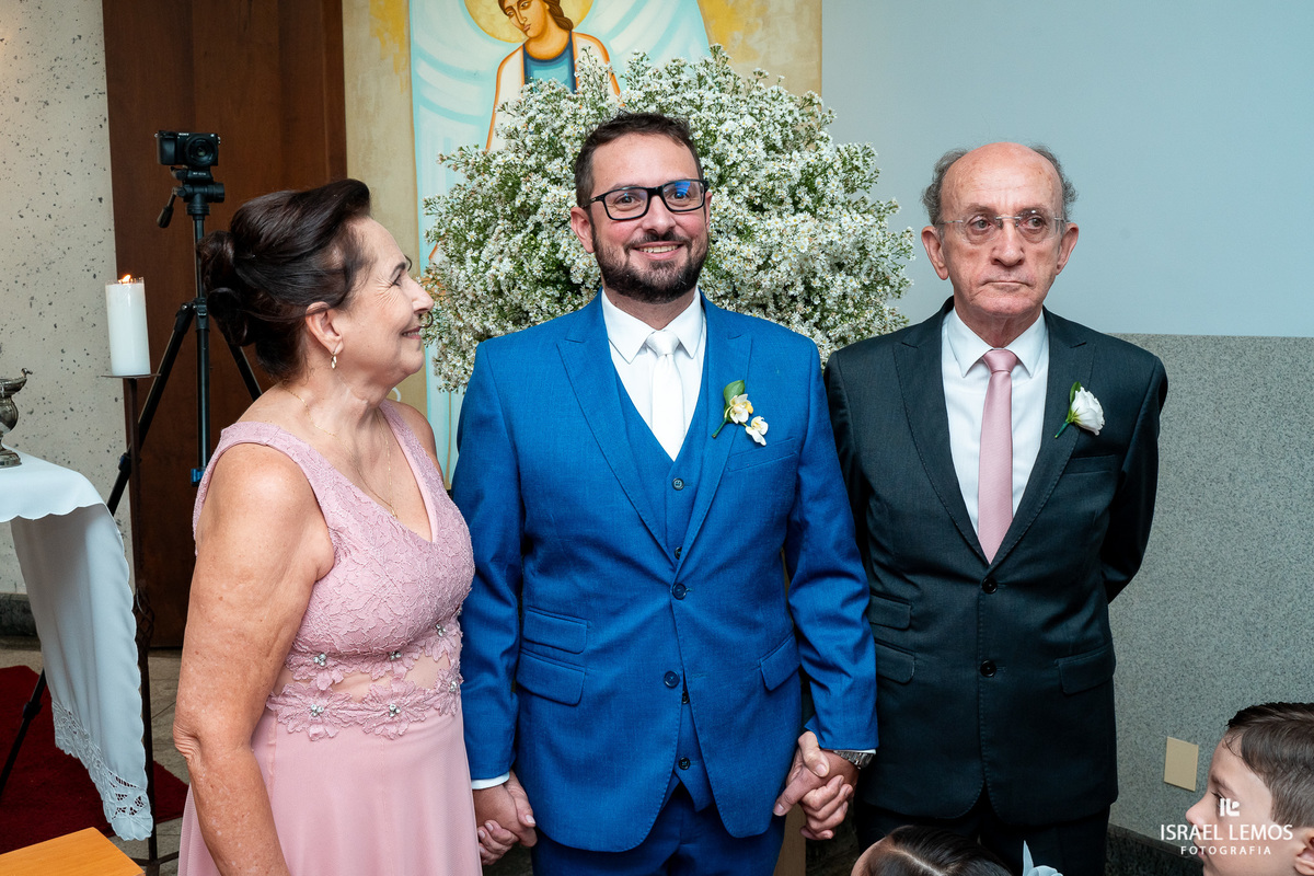 Casamento na igreja São Francisco em para de minas fotografo Israel Lemos 