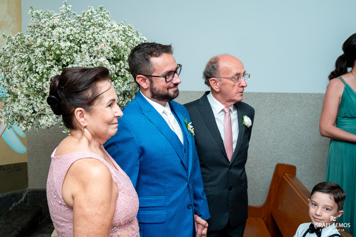 Casamento na igreja São Francisco em para de minas fotografo Israel Lemos 
