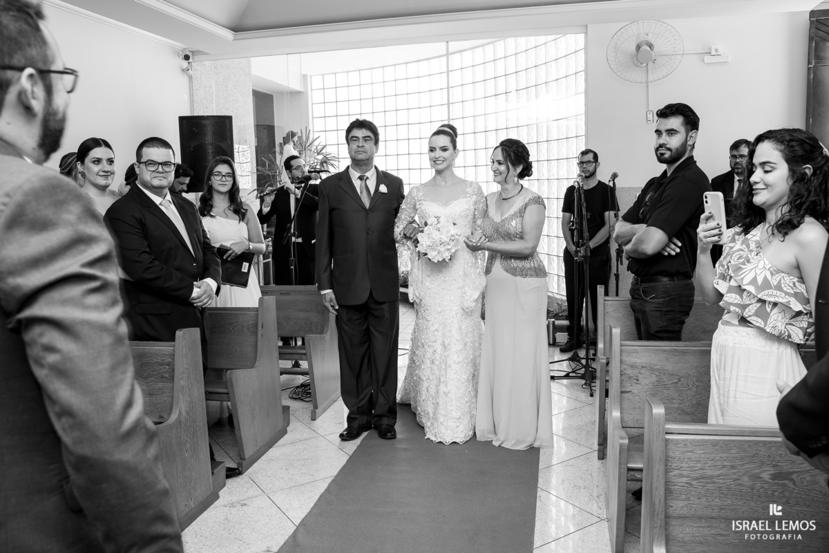 Casamento na igreja São Francisco em para de minas fotografo Israel Lemos 