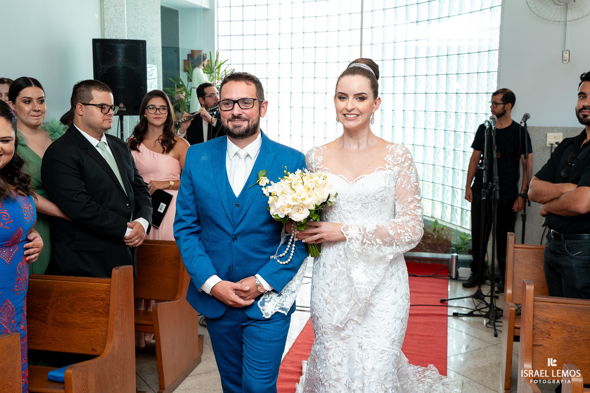 Casamento na igreja São Francisco em para de minas fotografo Israel Lemos 