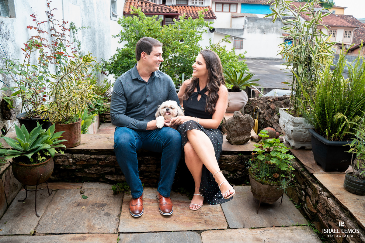 Fotografia de casamento na cidade historica de Ouro Preto com fotos profissionais do fotografo Israel Lemos ue fez lindas fotos na bela ouro preto