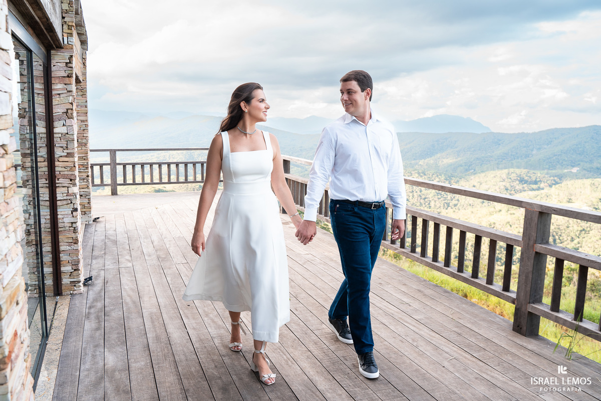 Fotografia de casamento na cidade historica de Ouro Preto com fotos profissionais do fotografo Israel Lemos ue fez lindas fotos na bela ouro preto