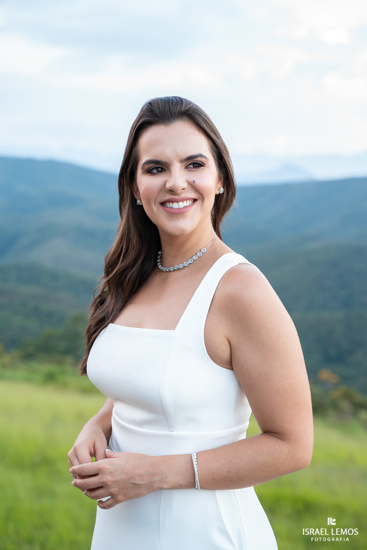 Fotografia de casamento na cidade historica de Ouro Preto com fotos profissionais do fotografo Israel Lemos ue fez lindas fotos na bela ouro preto