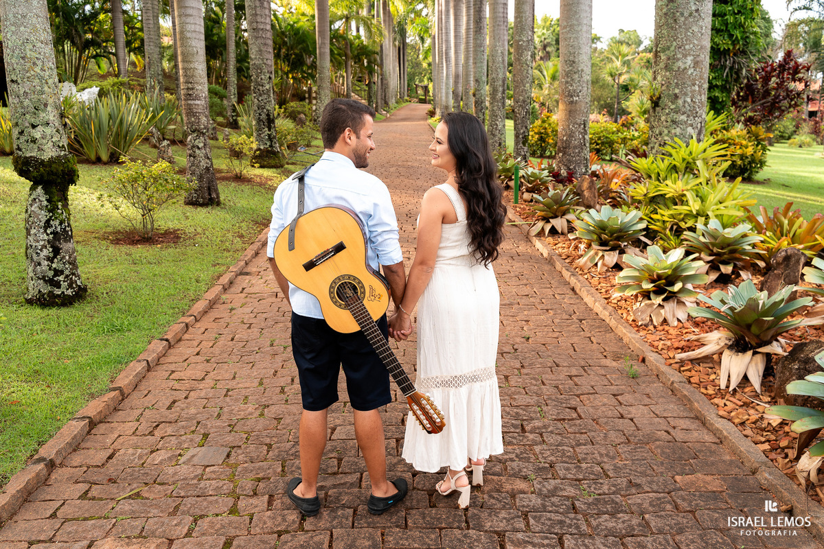 FOtografia de casamento na cidade de pitangui fotografo Israel Lemos faz lindas fotos em pitangui 