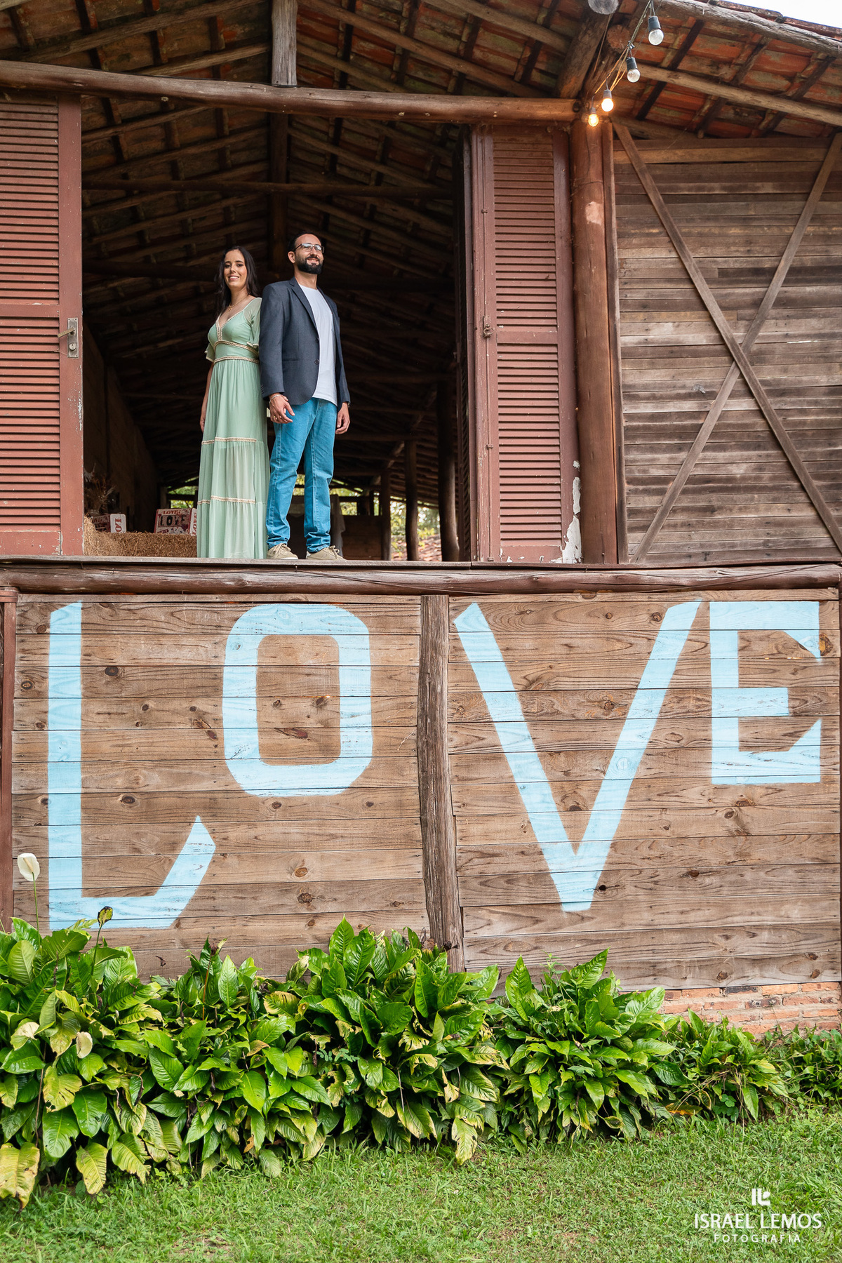 Fotografia de casamento banca e Gustavo com o fotografo Israel Lemos fotografo de casamento em Para de minas
