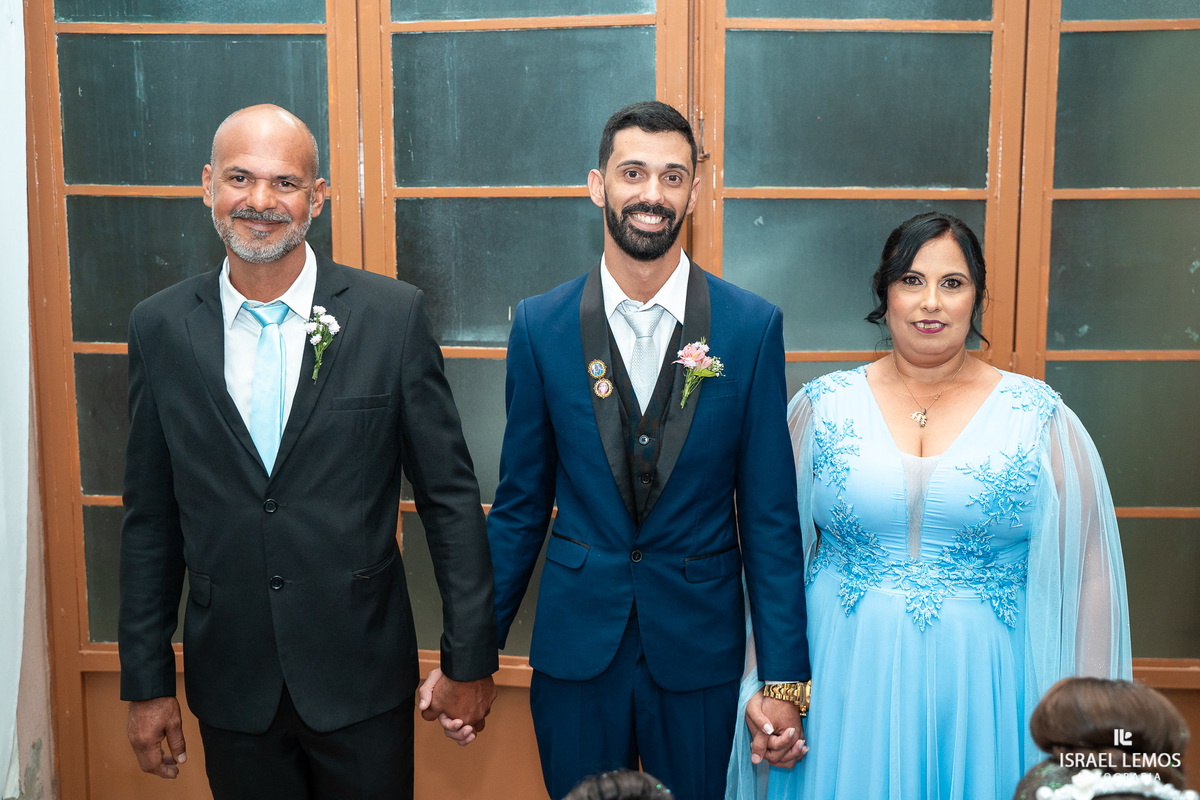 Fotografia de casamento na cidade de Juatuba na igreja sao sebastião com o fotografo Israel Lemos o melhor de Juatuba 