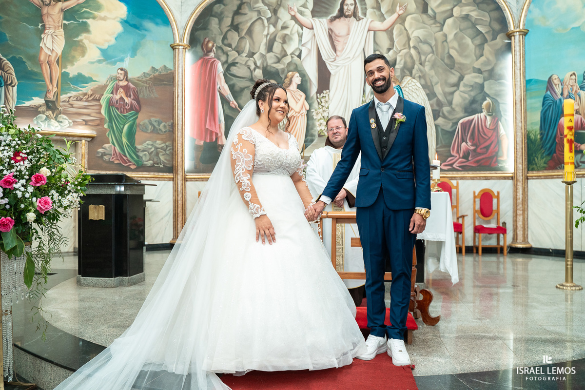 Fotografia de casamento na cidade de Juatuba na igreja sao sebastião com o fotografo Israel Lemos o melhor de Juatuba 