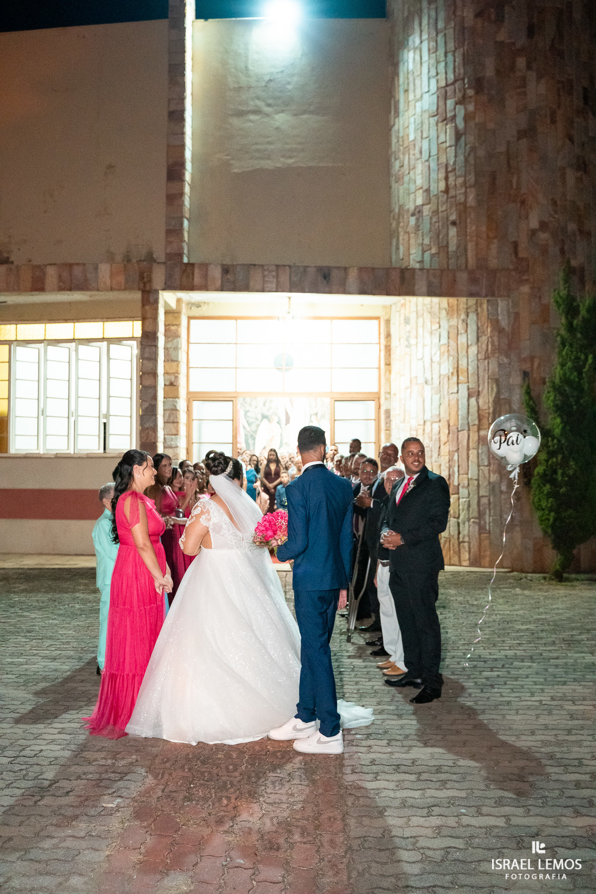 Fotografia de casamento na cidade de Juatuba na igreja sao sebastião com o fotografo Israel Lemos o melhor de Juatuba 
