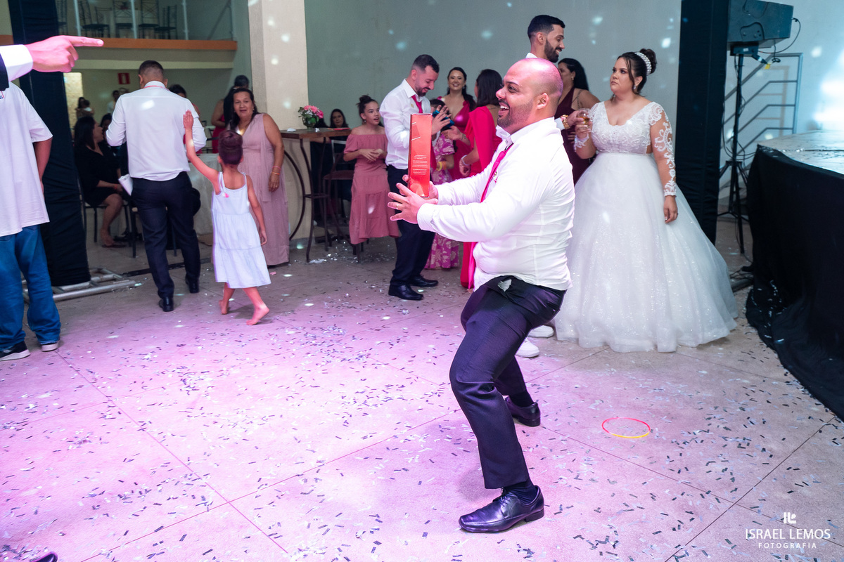 Fotografia de casamento na cidade de Juatuba no espaço Zafira com o fotografo Israel Lemos o melhor de Juatuba 