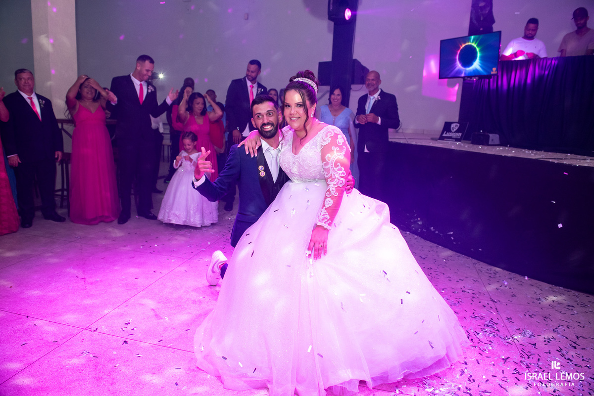 Fotografia de casamento na cidade de Juatuba no espaço Zafira com o fotografo Israel Lemos o melhor de Juatuba 