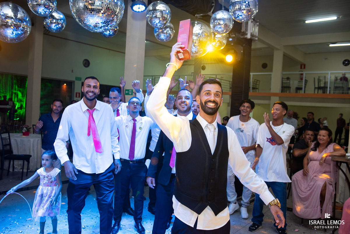 Fotografia de casamento na cidade de Juatuba no espaço Zafira com o fotografo Israel Lemos o melhor de Juatuba 