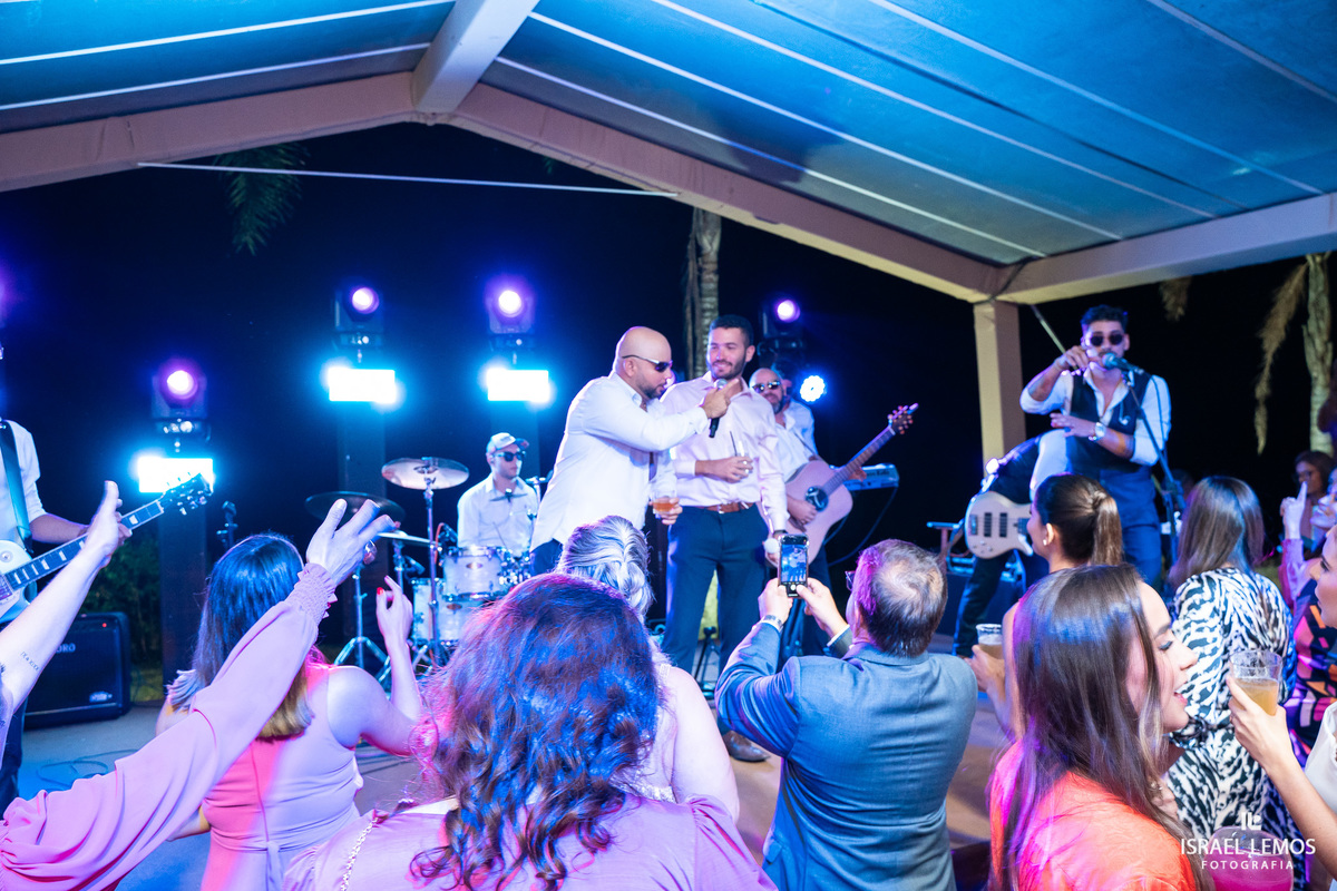 recepção do casamento no villa relicario na ciado de Ouro Preto com o melhor fotografo de Ouro Preto Israel lemos