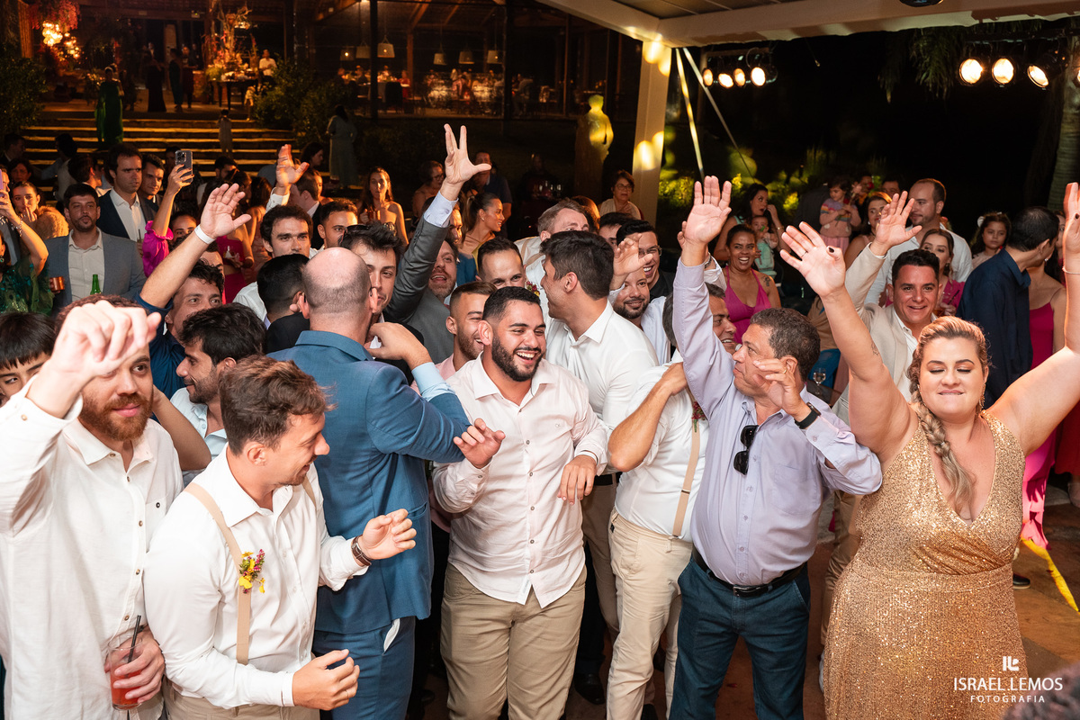 noiva joga garrada de black label